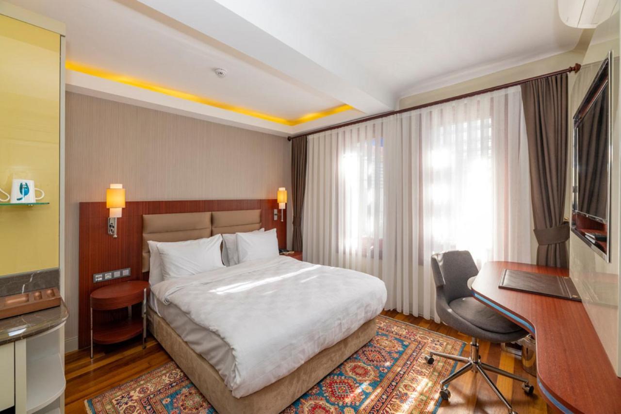 Blue Gilroy Hotel Istanbul Exterior photo