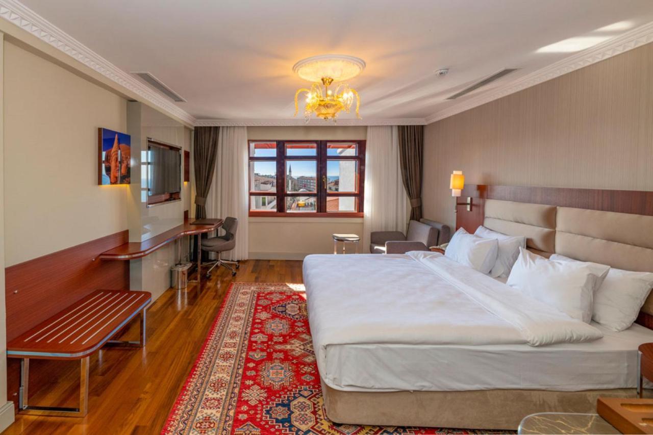 Blue Gilroy Hotel Istanbul Exterior photo