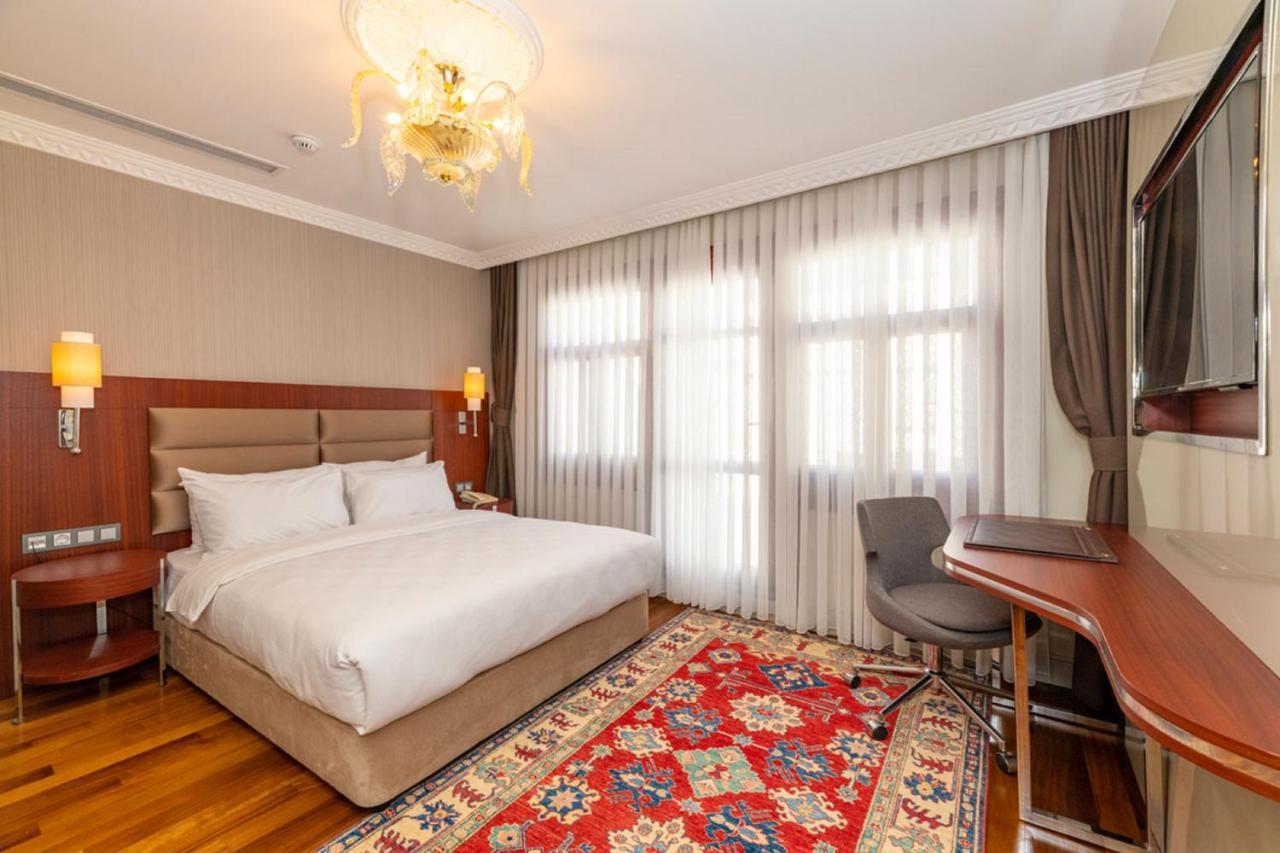 Blue Gilroy Hotel Istanbul Exterior photo
